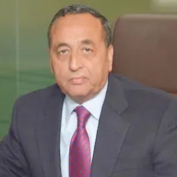 Portrait of Shujaat Azeem