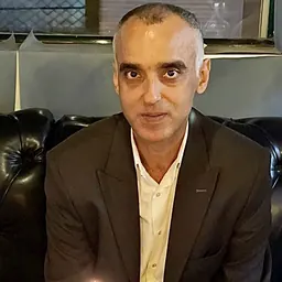 Portrait of Nasser Fahimi