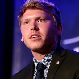 Portrait of Matt Gurtler