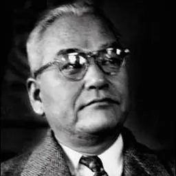 Portrait of Shin Ik-hee