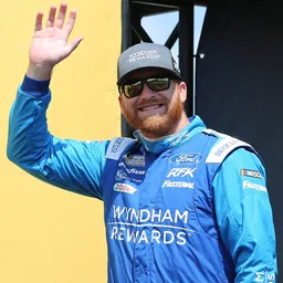 Portrait of Chris Buescher