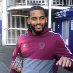 Portrait of Andy Rinomhota