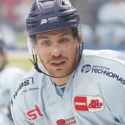 Portrait of Matt Bradley