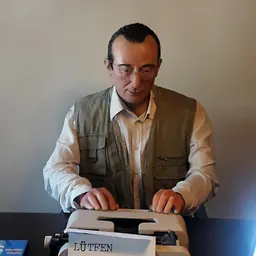 Portrait of Tayfun Talipoğlu