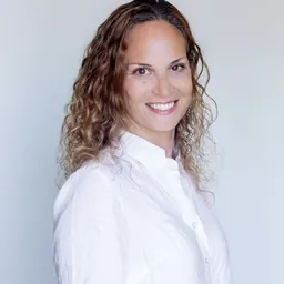 Portrait of Moran Michel