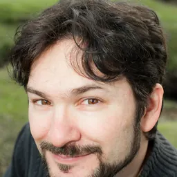 Portrait of Randy Henderson