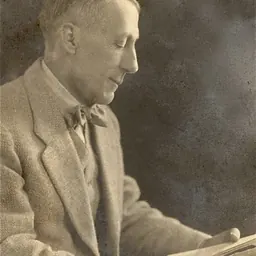 Portrait of Martin Shaw