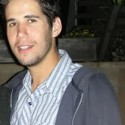 Portrait of Yoni Tabac