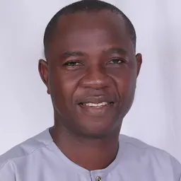 Portrait of Geoffrey Kini