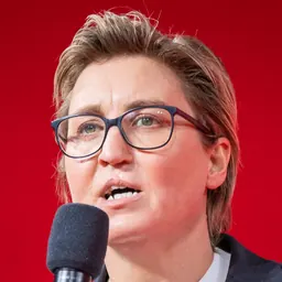 Portrait of Susanne Hennig-Wellsow