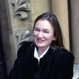 Portrait of Linda Buckley-Archer