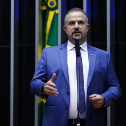 Portrait of Ricardo Maia