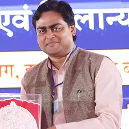 Portrait of Shantanu Thakur