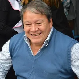 Portrait of Héctor Flores
