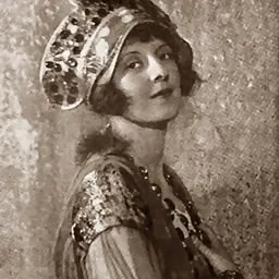 Portrait of Tessa Kosta