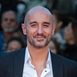 Portrait of Alain Hernández