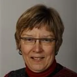 Portrait of Jo Oldson