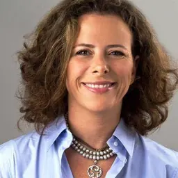 Portrait of Ayelet Nachmias-Verbin
