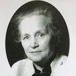 Portrait of Agda Östlund.