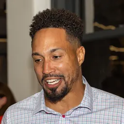 Portrait of Travis Beckum