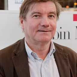 Portrait of Éric Neuhoff
