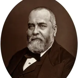 Portrait of Philip Cunliffe-Owen