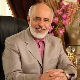 Portrait of Alireza Azmandian