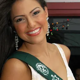 Portrait of Marianne Puglia