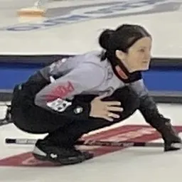 Portrait of Kerri Einarson