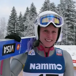 Portrait of Alissa Johnson