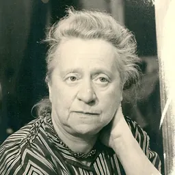 Portrait of Nina Niss-Goldman
