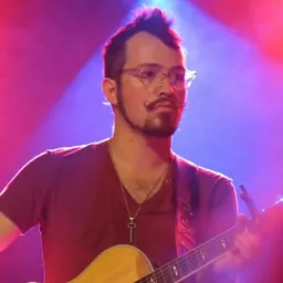 Portrait of Dustin Belt