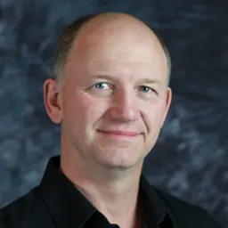 Portrait of Scott Hull