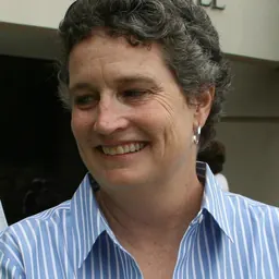 Portrait of Beth Bye