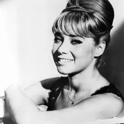 Portrait of Bobbi Shaw