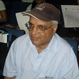 Portrait of Zoghman Mebkhout