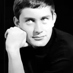 Portrait of Jonatan Briel