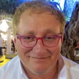 Portrait of Tuvia Tenenbom