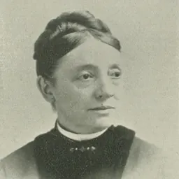 Portrait of Amanda Deyo