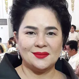 Portrait of Jaclyn Jose