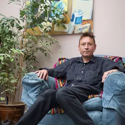 Portrait of Robert Dellar