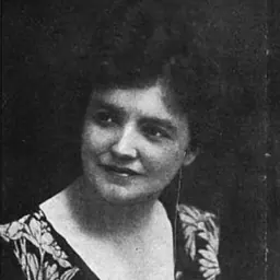 Portrait of Laura Evans-Williams