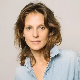 Portrait of Élodie Navarre