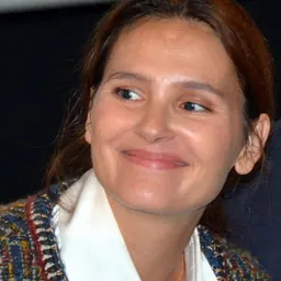 Portrait of Virginie Ledoyen