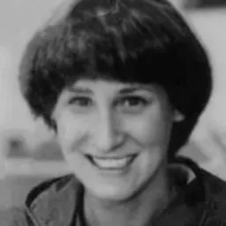 Portrait of Sue Heon