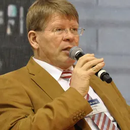 Portrait of Martti Häikiö