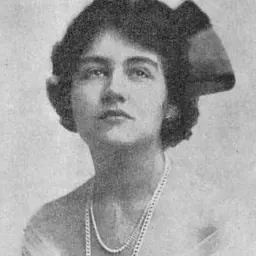 Portrait of Louisa Nadia Green