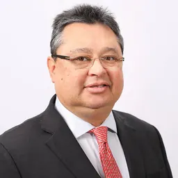 Portrait of Gustavo Leite