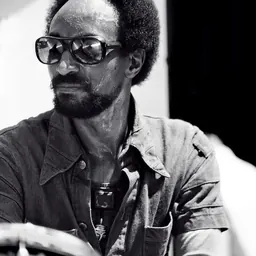 Portrait of Freddie Waits