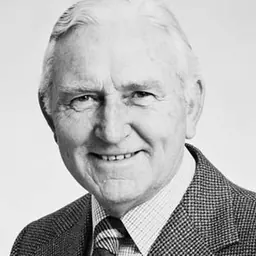 Portrait of Lloyd Bott